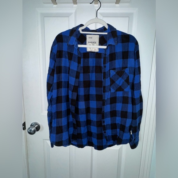 Flannel - Picture 1 of 2